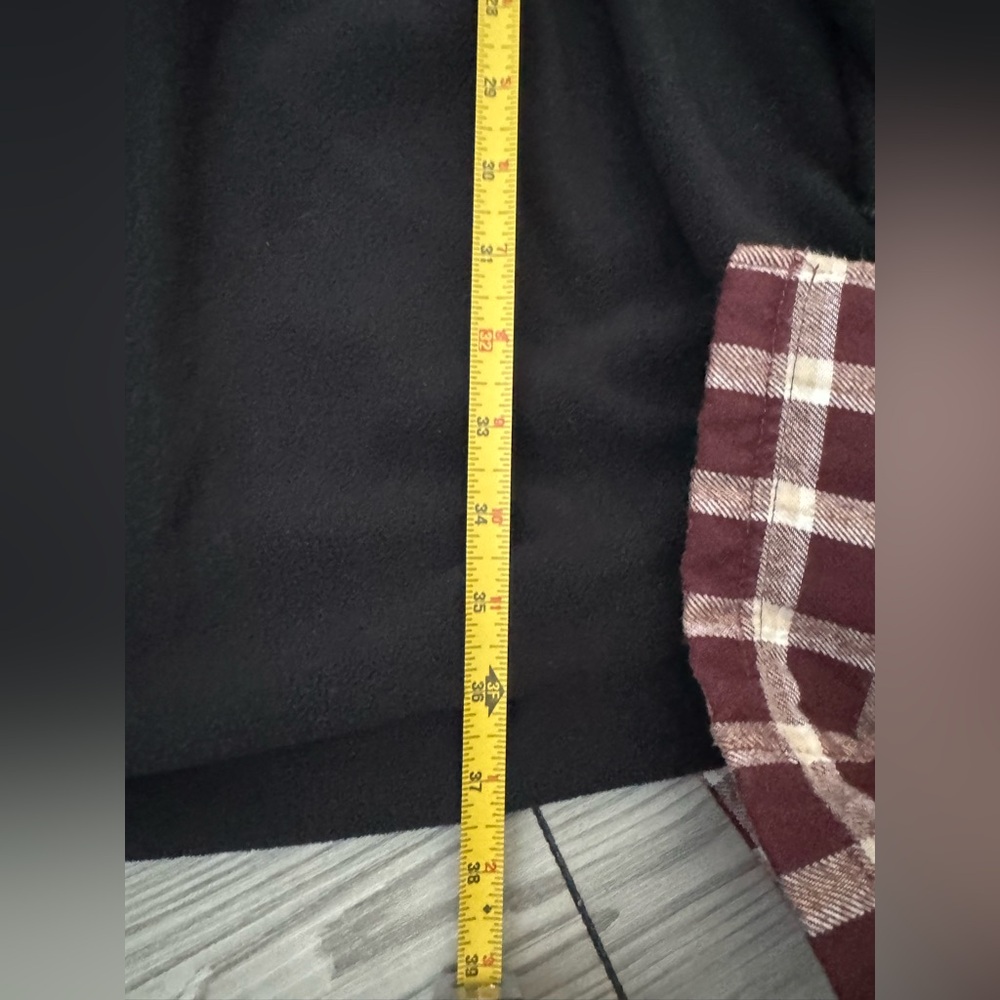 UGG AUSTRALIA KALIB PLAID MEN
ROBE PORT SIZE M/L - Picture 3 of 8